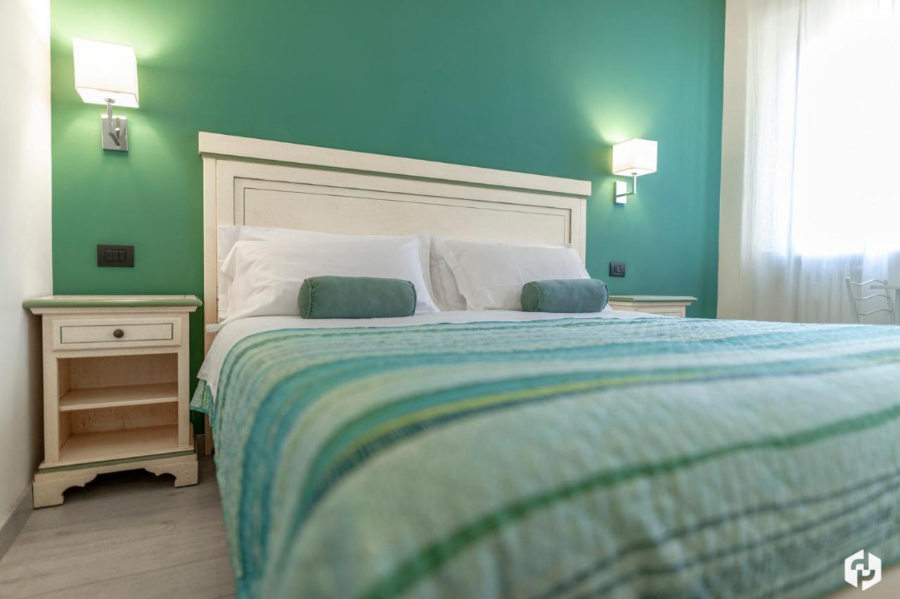 Daydreaming House Hotel เวโรนา ภายนอก รูปภาพ