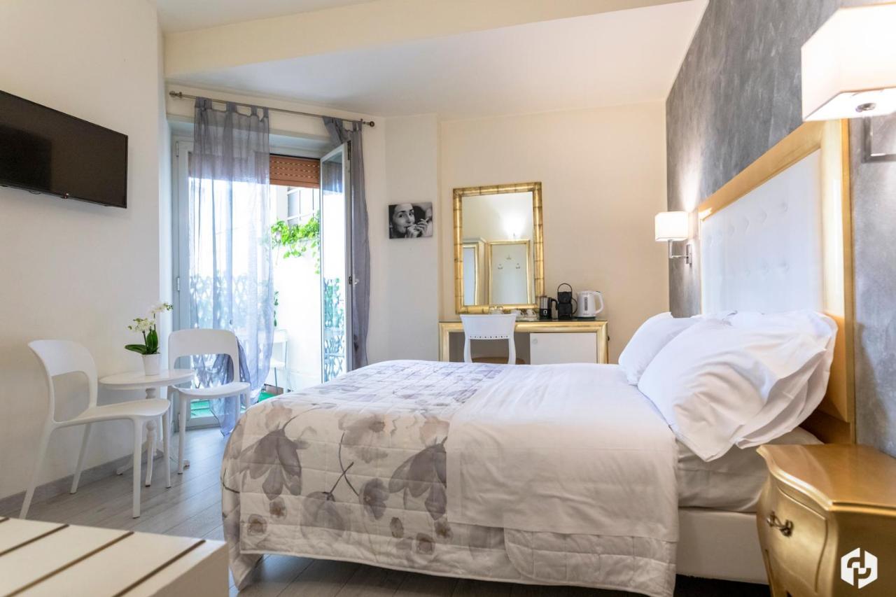 Daydreaming House Hotel เวโรนา ภายนอก รูปภาพ