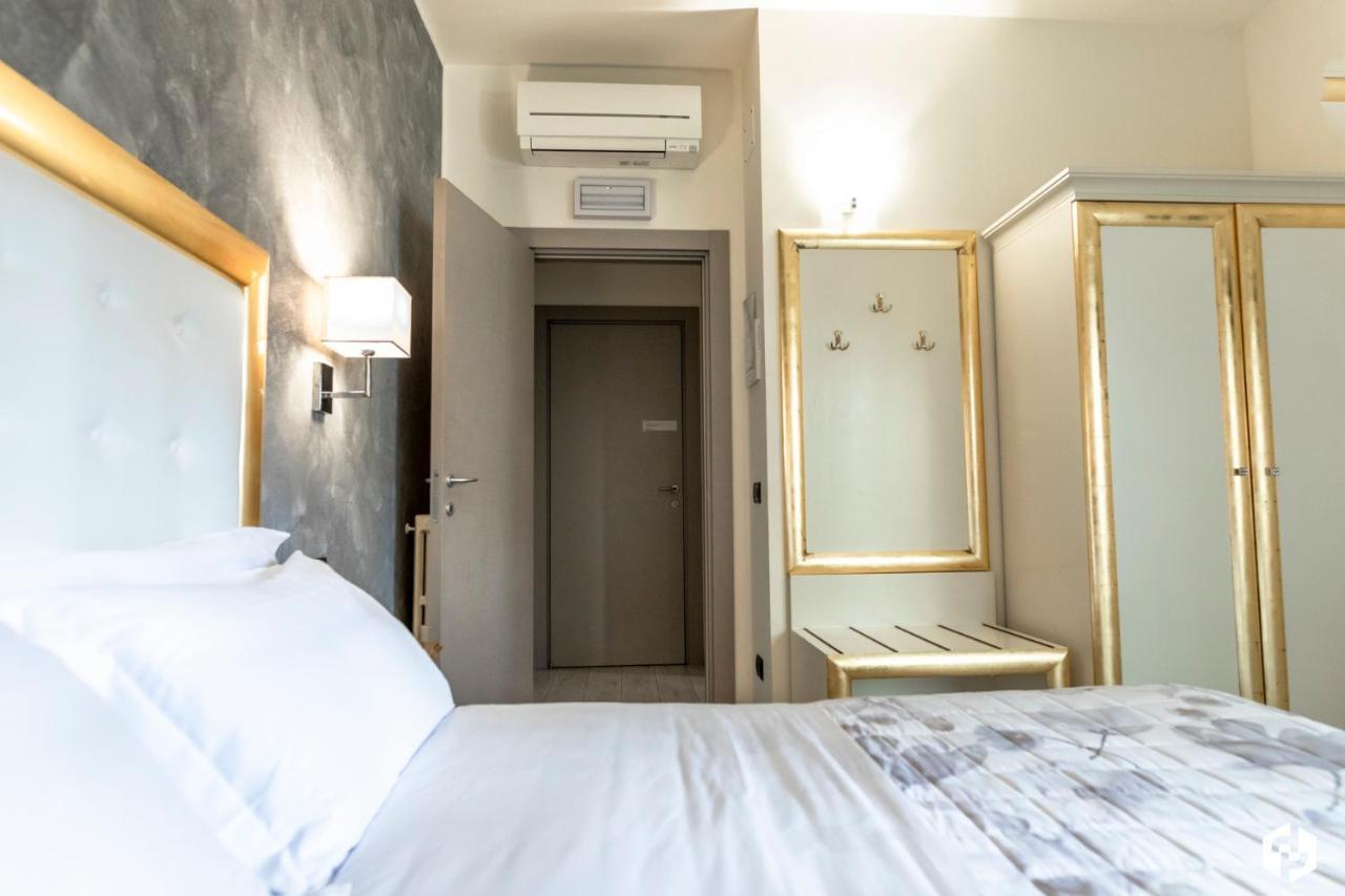 Daydreaming House Hotel เวโรนา ภายนอก รูปภาพ
